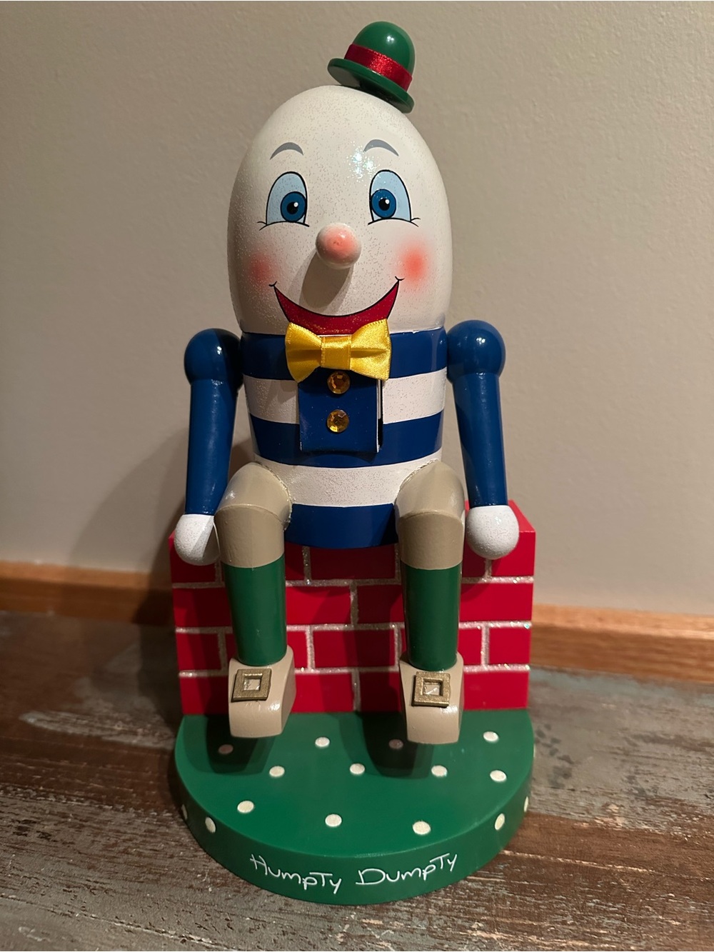 Vintage Nutcracker Village Humpty Dumpty 10th Anniversary special edition works